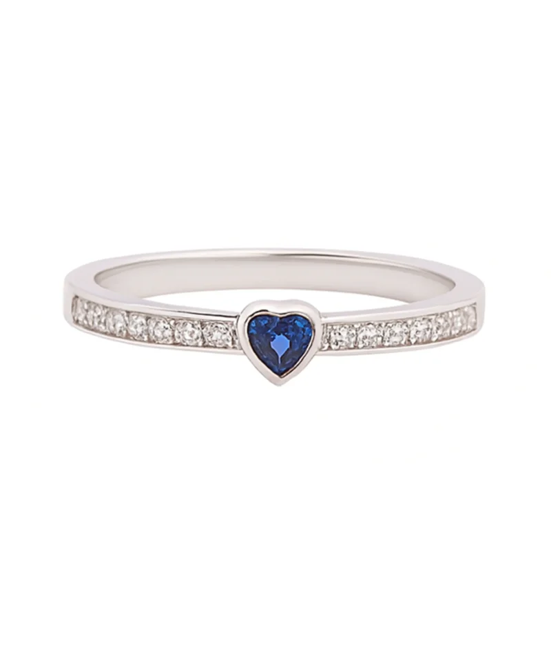 Srebrny pierścionek z niebieskim serduszkiem