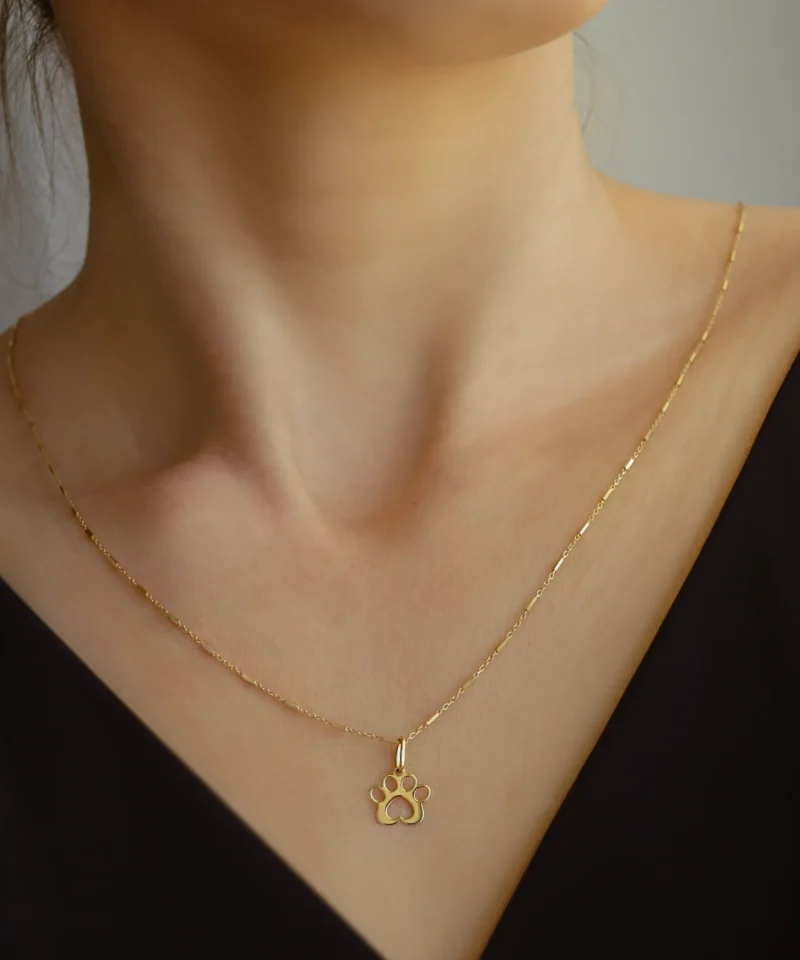 Złota zawieszka łapka kotka, łapka psa, odcisk łapki na prezent - złoto 585