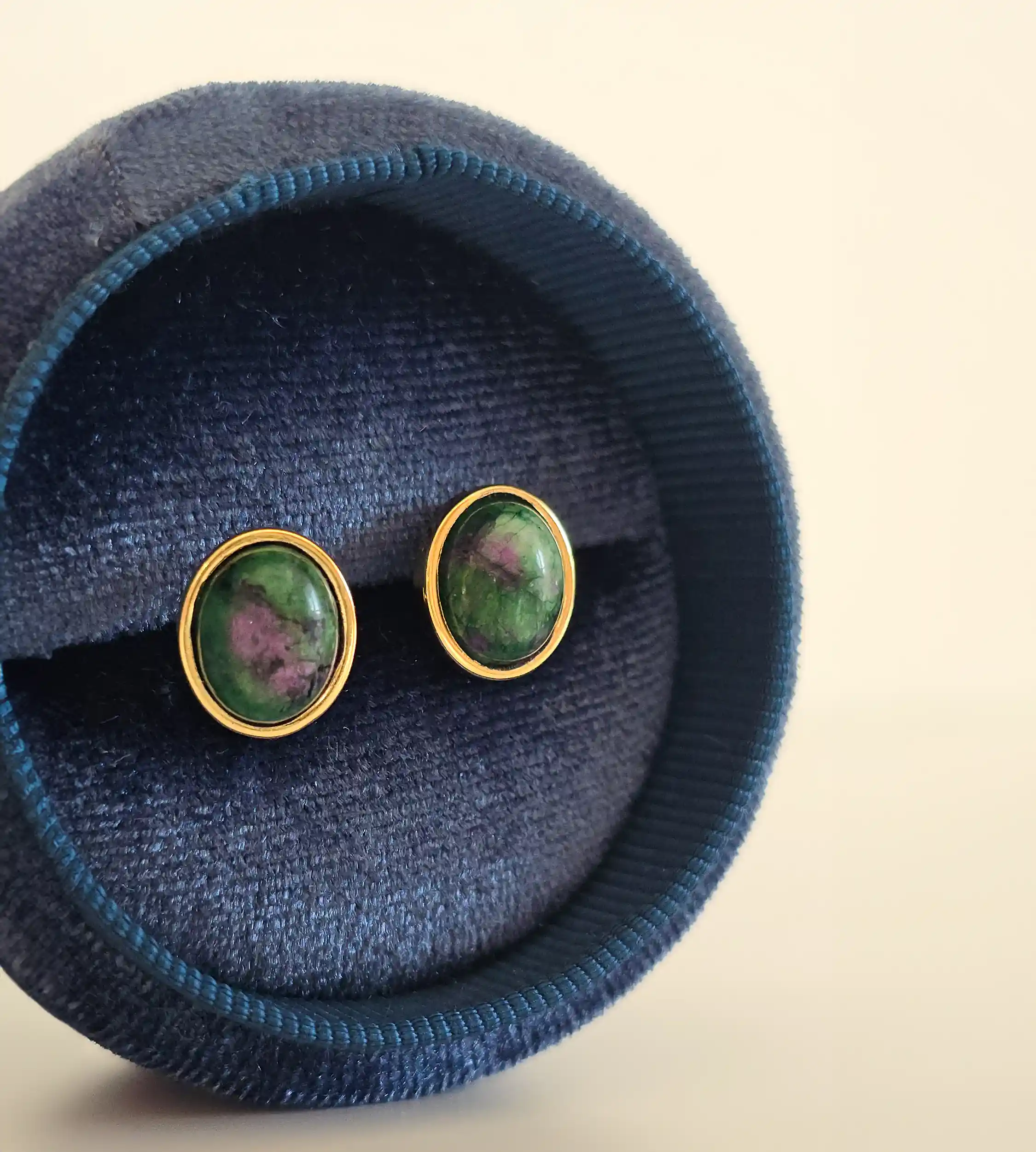 Kolczyki z zielonym kamieniem srebro pozłacane