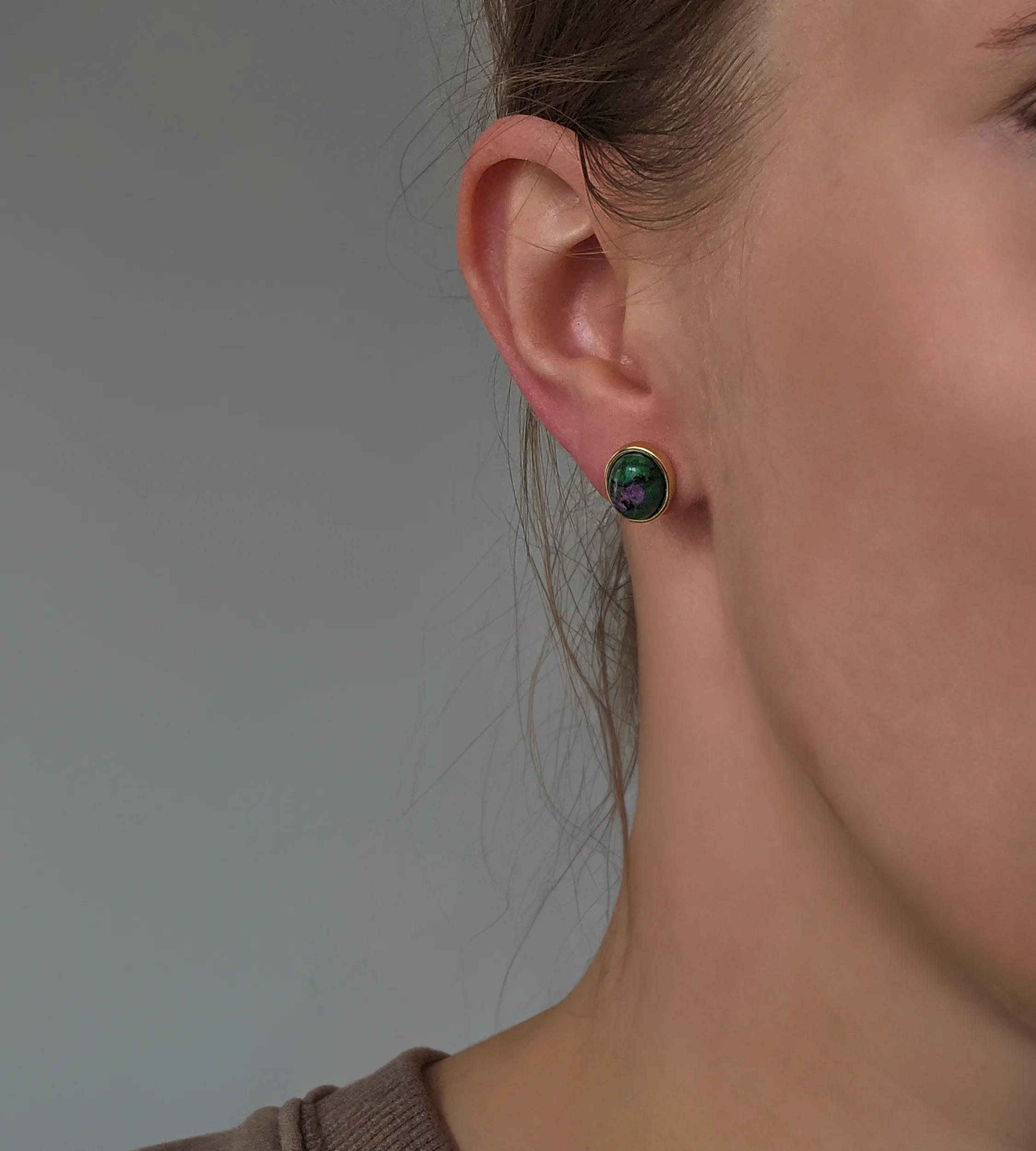 Kolczyki z zielonym kamieniem srebro pozłacane