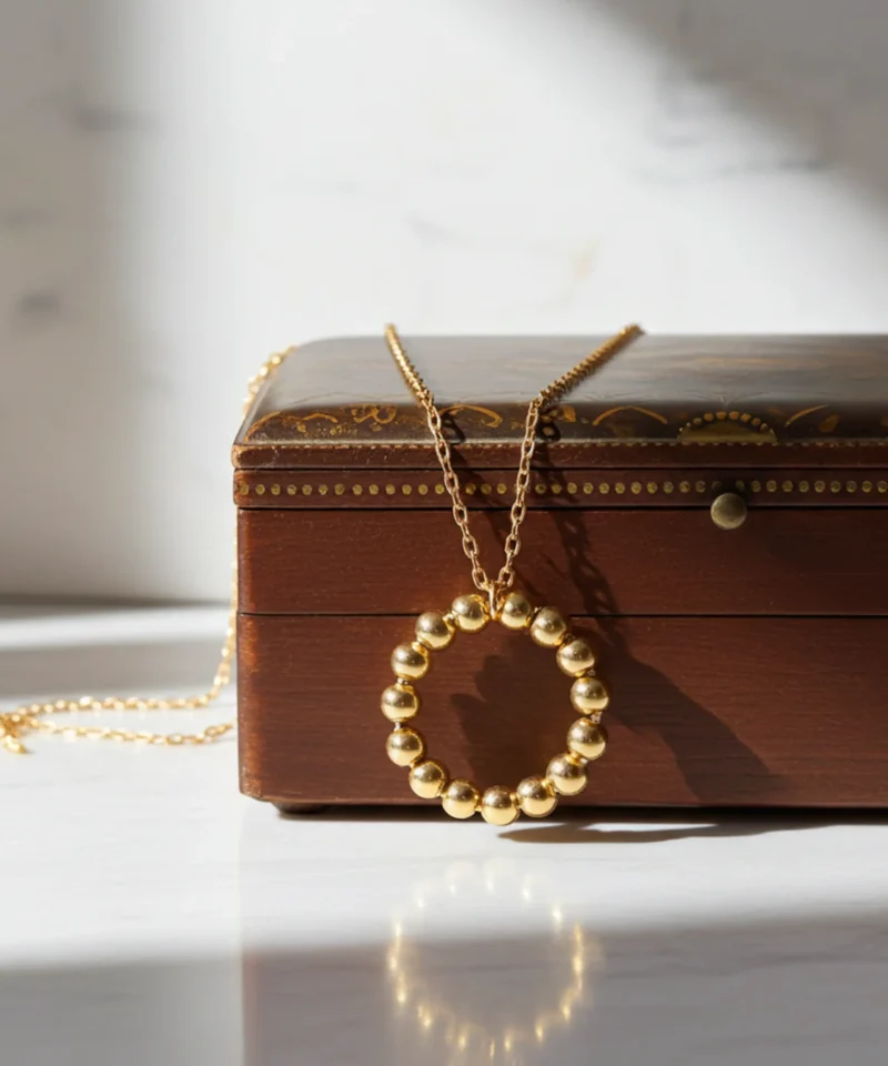 Złote-kółko-naszyjnik