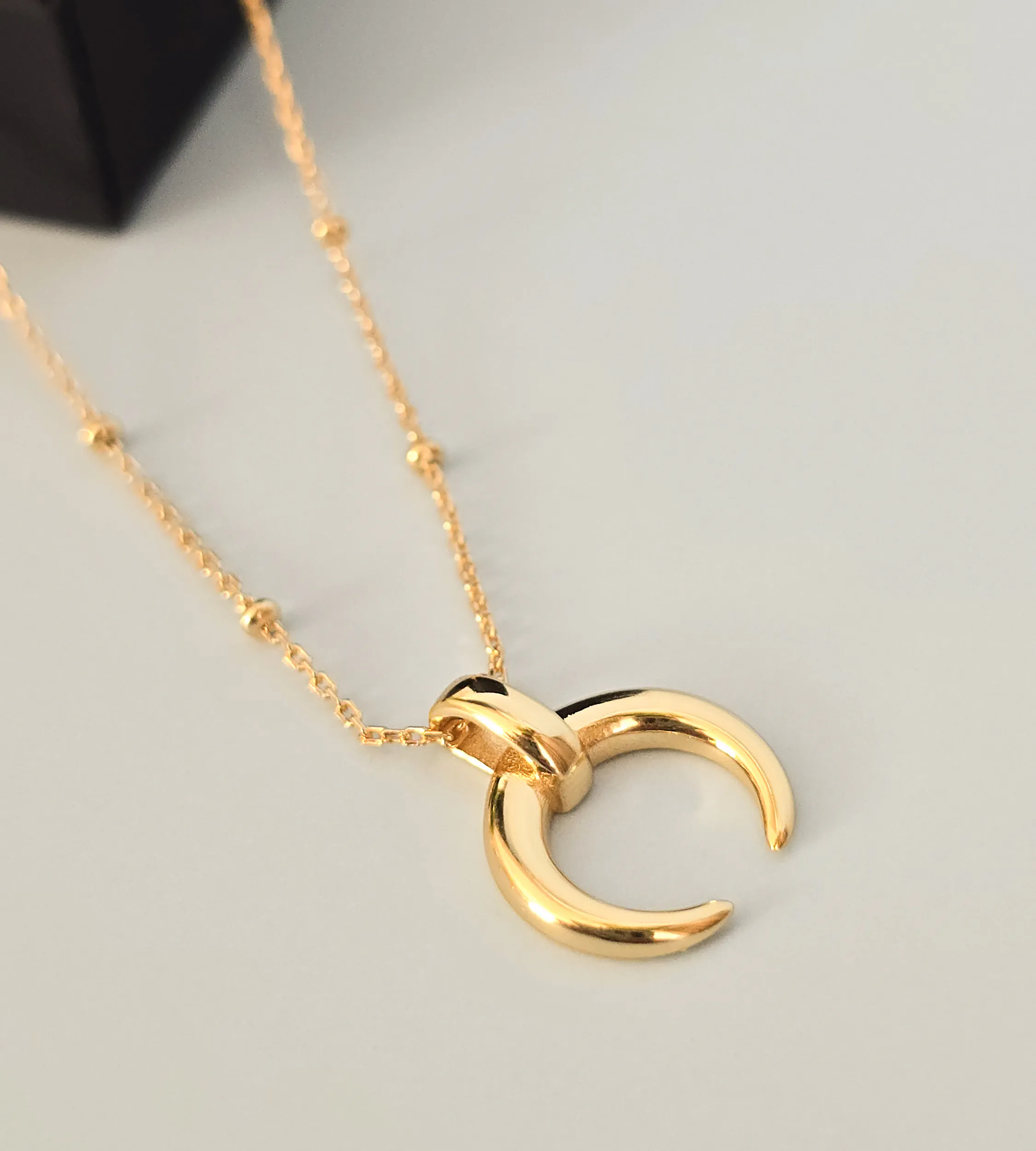 Naszyjnik księżyc srebrny pozłacany